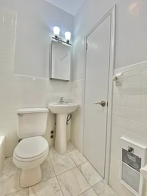 Rented by Waverly Realty Associates | media 31