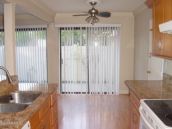 3rd image of 2895 Instone Ct