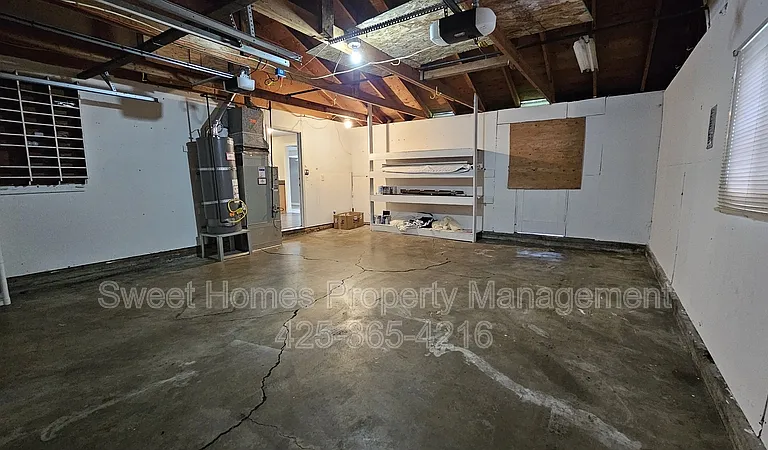 12828 111th Ave NE — Photo 4