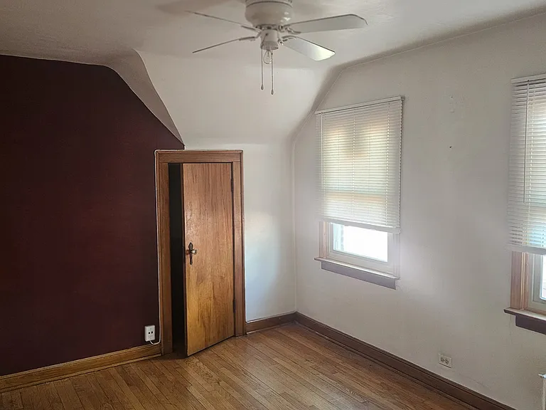 7132 S Richmond St #2 — Photo 8
