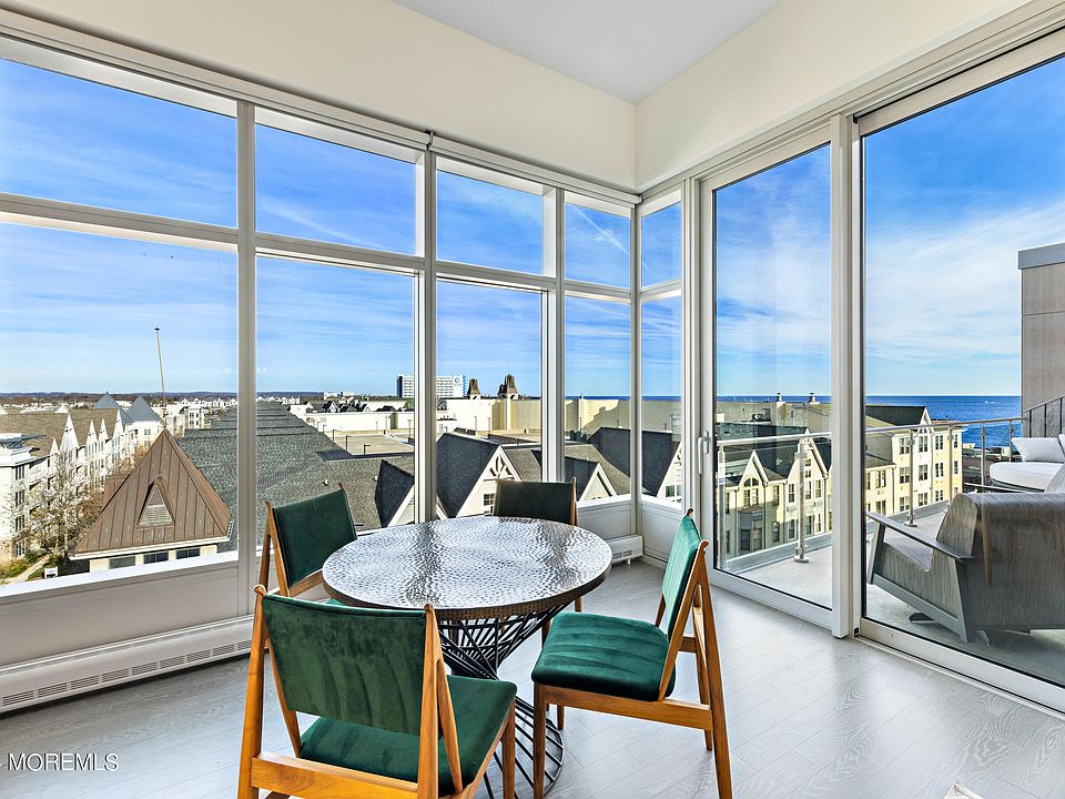 1st image of 20 Melrose Ter #601