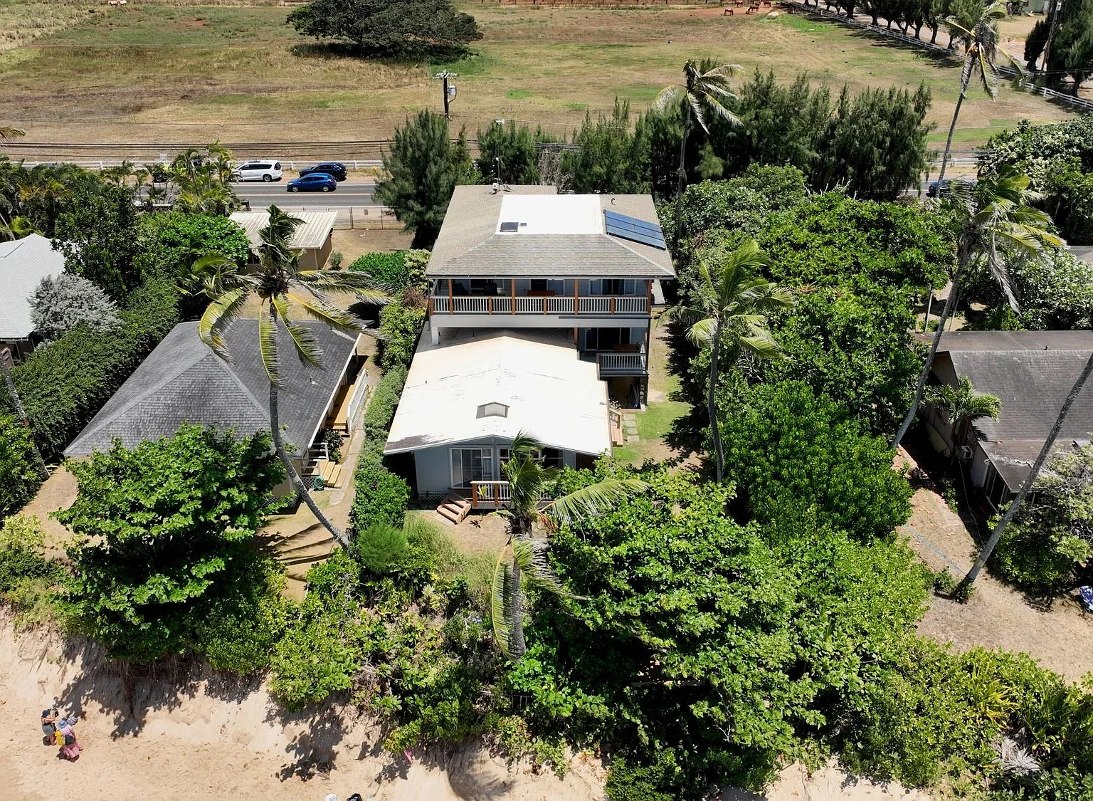 4 bed, 2.5 bath, 2000 sqft, $13,500 — Photo 3