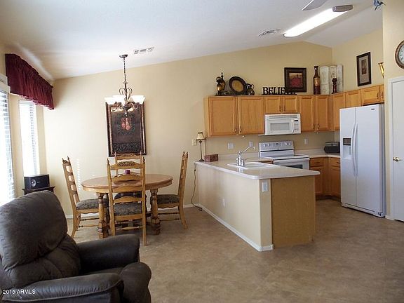 3rd image of 1453 E Indian Wells Dr