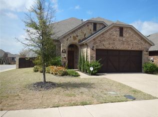 108 Liones Ln, The Colony, TX 75056