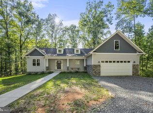 6725 Water View Ln, Mineral, VA 23117