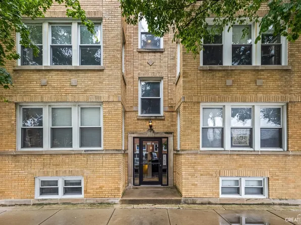 3335 W Byron St APT G, Chicago, IL 60618
