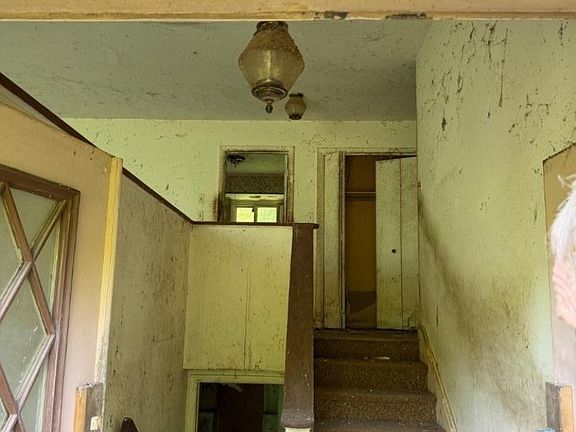 5th image of 30 Camp Wasigan Rd