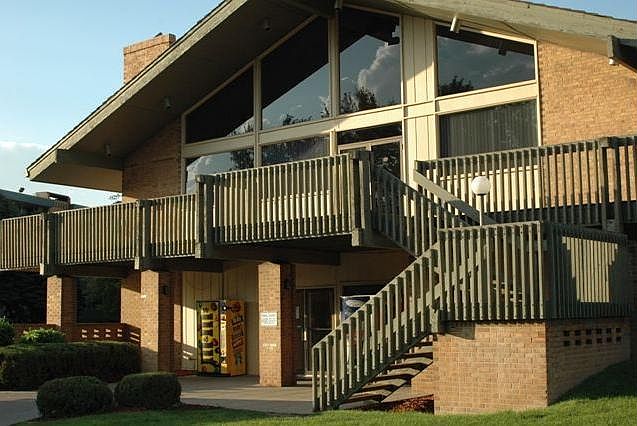 Building Photo 3