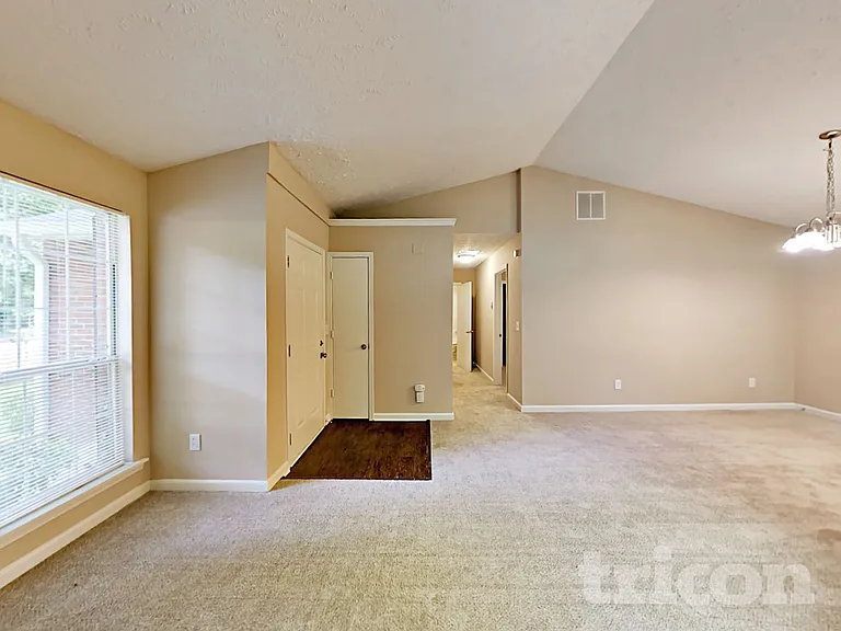 2033 Pine Cone Dr SW — Photo 3