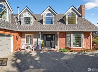 18330 85th Pl W, Edmonds, WA 98026