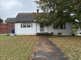 503 Oak Dr, Manchester, TN 37355