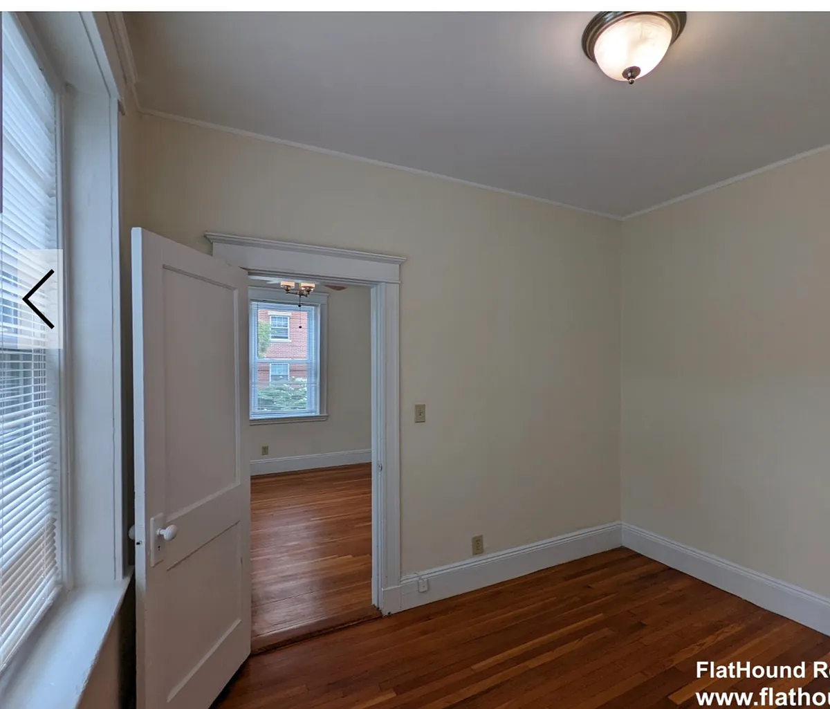Building Photo - 96 Kilmarnock St #8