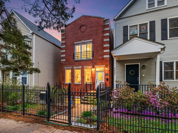 2641 N Marshfield Ave, Chicago, IL 60614