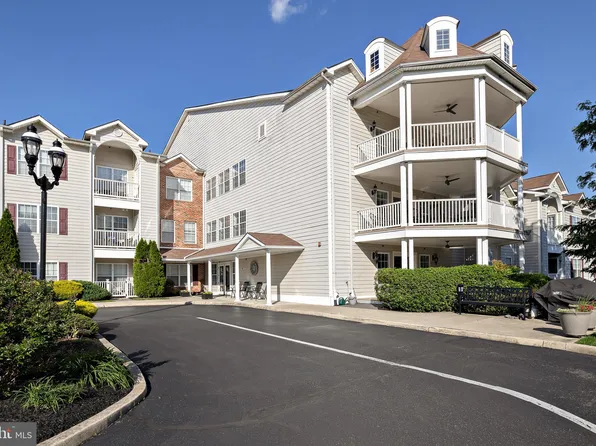 401 E Atlantic Ave APT 305, Haddon Heights, NJ 08035