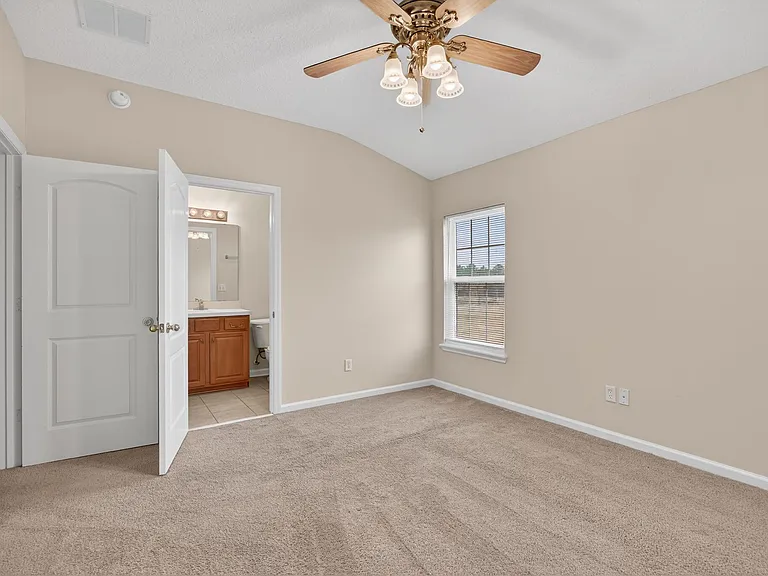 12296 Coconut Grove Ct — Photo 15