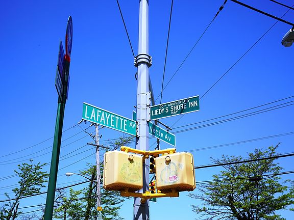 2nd image of 17 Lafayette Ave