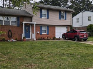 83 Tide Mill Ln, Hampton, VA 23666