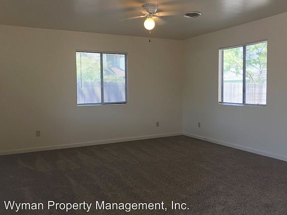 5th image of 1629 E St #B