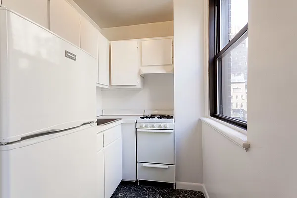 Rented by Brown Harris Stevens | media 14