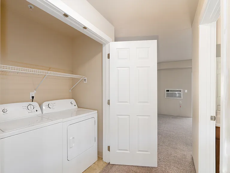 15913 E 4th Ave #2X1 — Photo 6