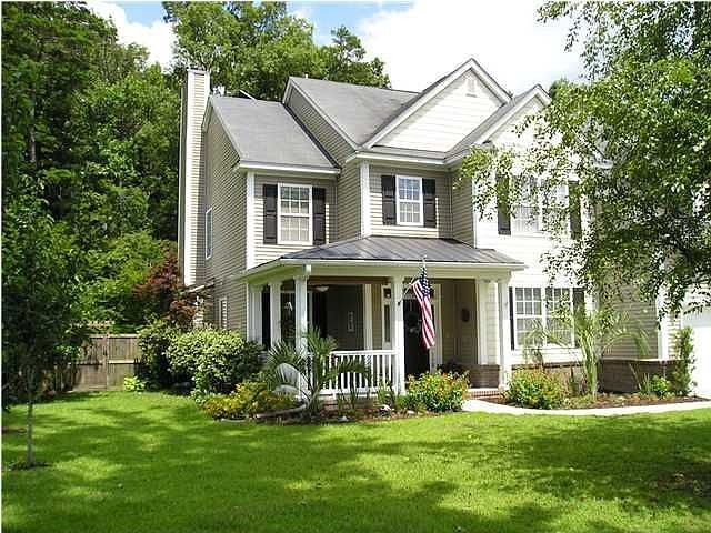 Front Yard of 138 Spring Mea