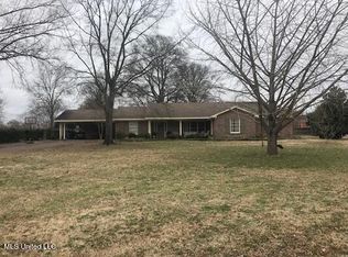 117 McGuire Cv, Clarksdale, MS 38614