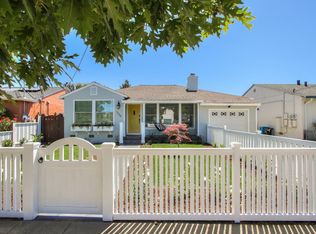 1064 10th Ave, Redwood City, CA