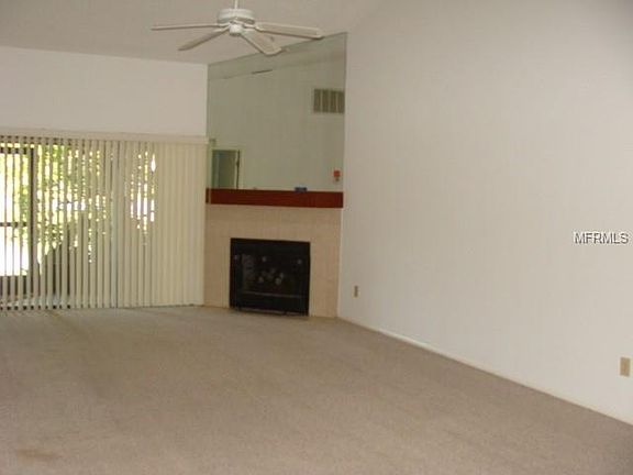 4th image of 3472 Hillmoor Dr