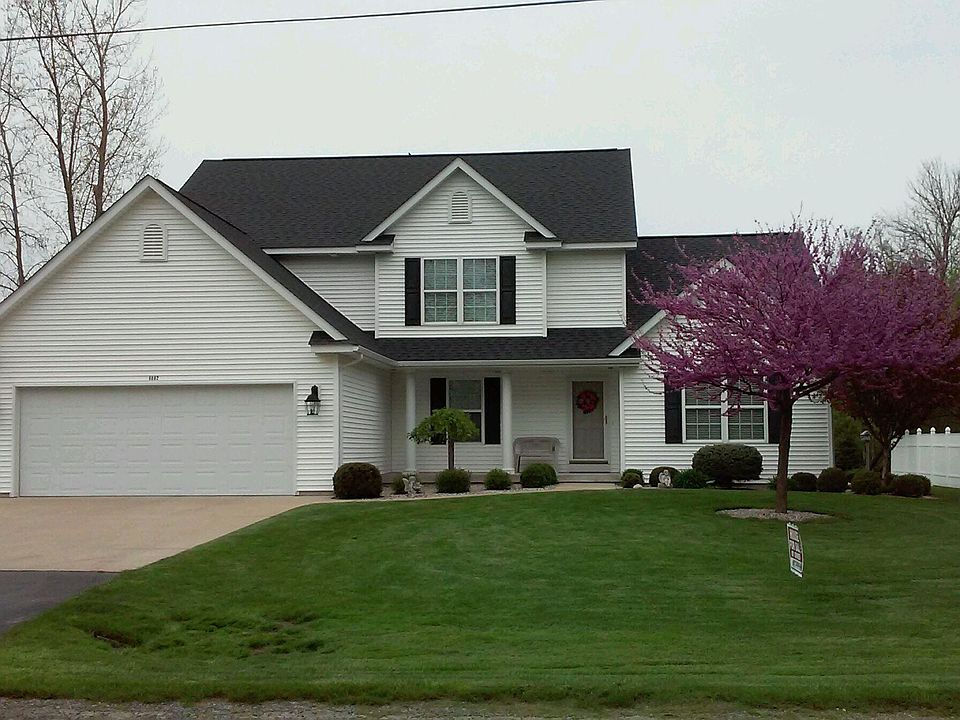 1st image of 1002 NW Irvinedale Dr