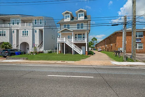 980 W Ocean View Ave #A Photo 1