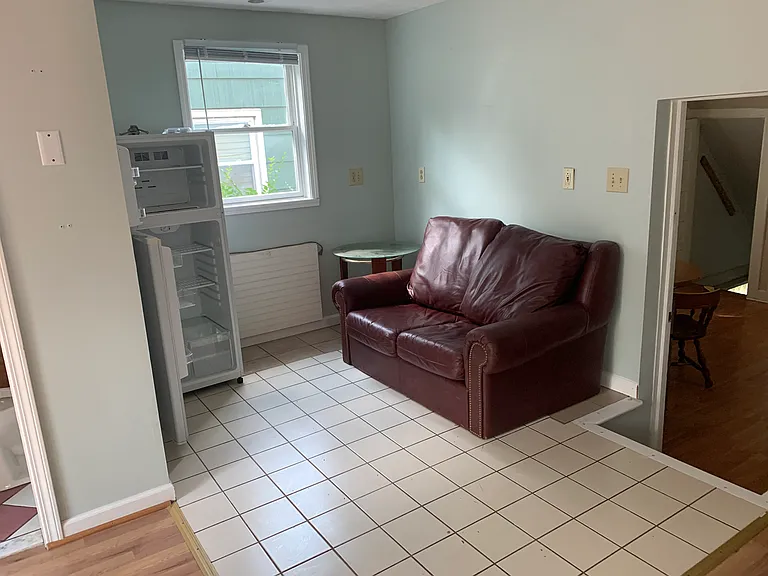 48 E Henrietta Rd — Photo 9