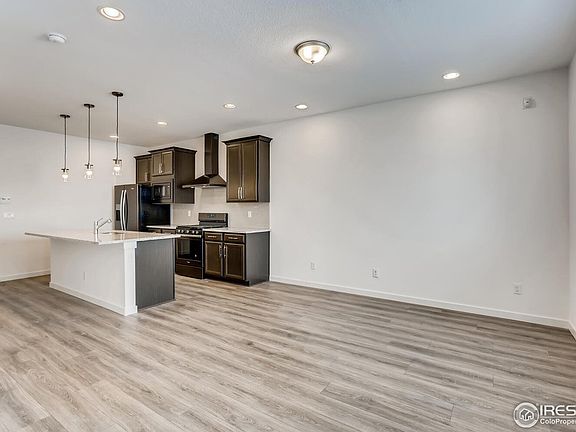 3rd image of 2711 Bear Springs Cir