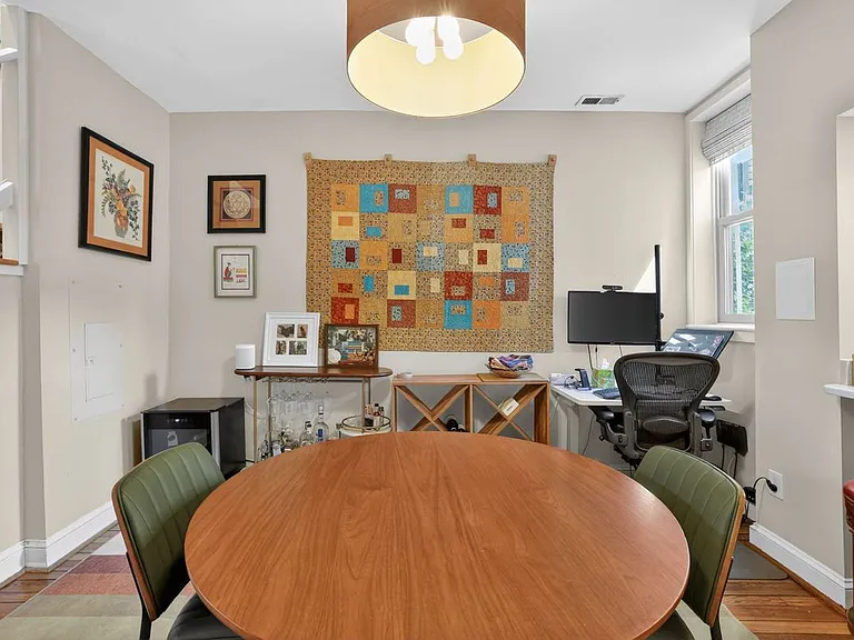 914 N St NW — Photo 32