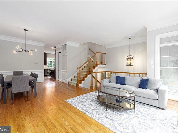 3rd image of 6741 Darrells Grant Pl