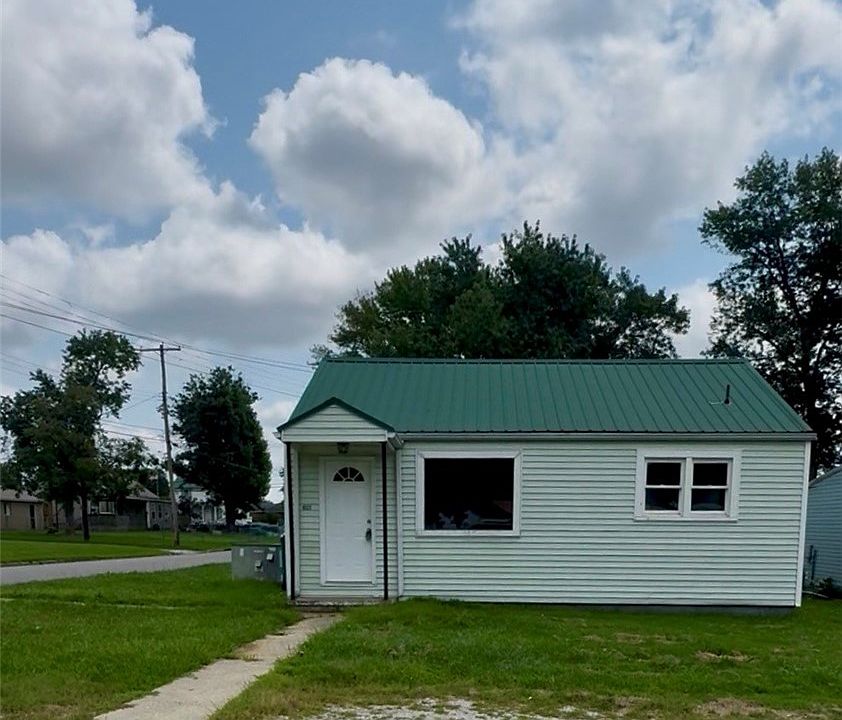 1st image of 601 Nicely Ave