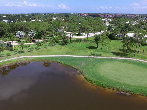 3rd image of 3000 Big Bend Cir