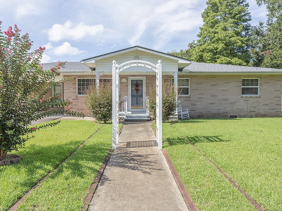 1st image of 171 Eckart Dr