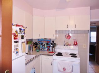 2058 W Foster Ave #2, Chicago, IL 60625