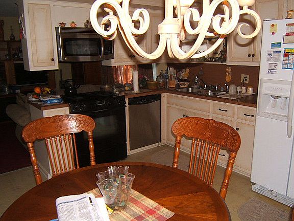 3rd image of 3603 Christie Pl