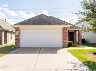 5731 Post Oak Manor Dr, Houston, TX 77085