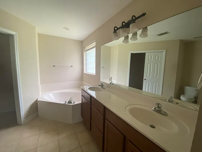 2360 Crescent Rd — Photo 12