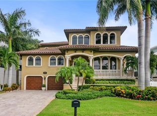 16490 Redington Dr, Redington Beach, FL 33708