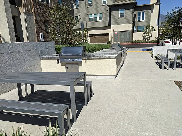 12248 Estrella Dr — Photo 24