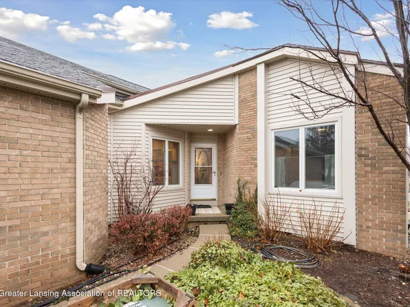 7114 Treasure Isle, Lansing, MI 48917