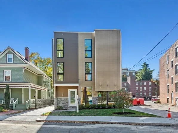 44 Vernon St #44, Brookline, MA 02446