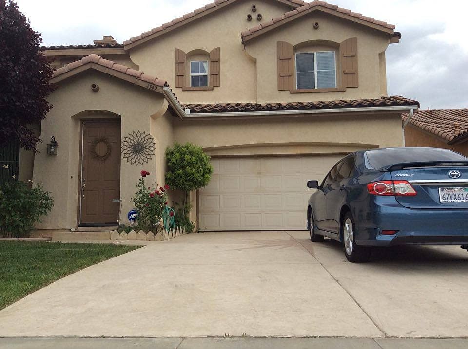 1st image of 1549 Whiteoak Dr
