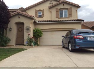 1549 Whiteoak Dr, Perris, CA 92571