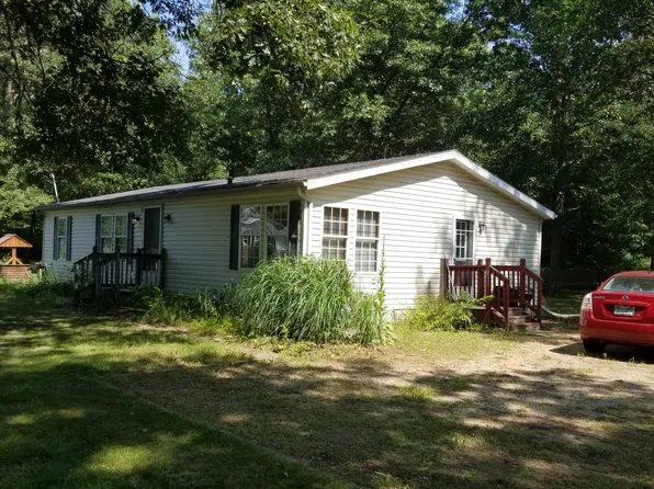 46089 34 1/2 St, Paw Paw, MI 49079