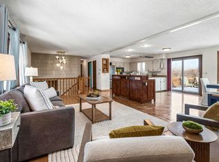 3301 Edgemere Ave, Saint Anthony, MN 55418
