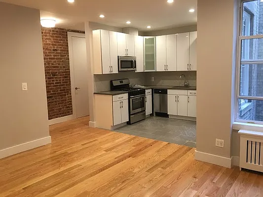 Rented by Mason Group LLC | media 8